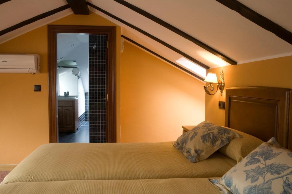 Hotel El Foyu Colunga Habitación foto